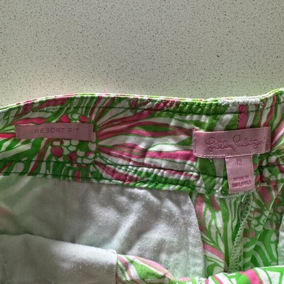 Lilly Pulitzer Clipper Short - Cabana Pink - Sunnyside Lion - 12 - Picture 4 of 4